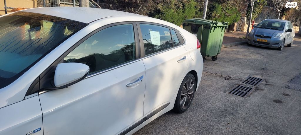 מודעת רכב יונדאי איוניק