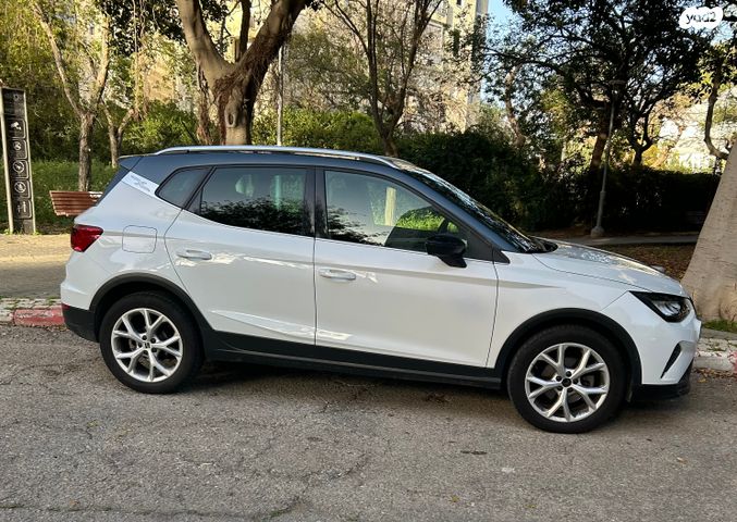 מודעת רכב סיאט ארונה