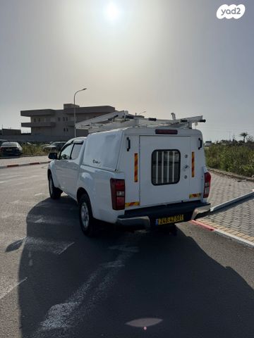 מודעת רכב איסוזו די-מקס