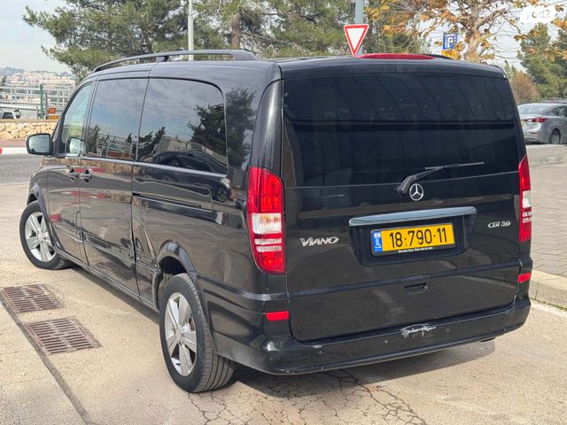 מודעת רכב מרצדס-בנץ ויאנו