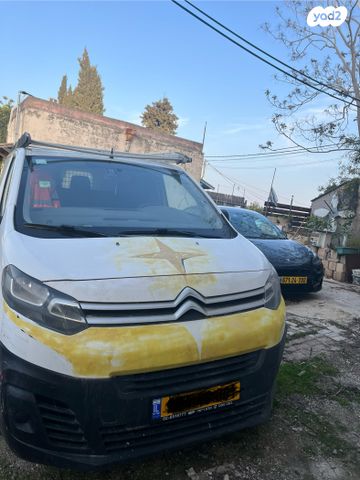 מודעת רכב סיטרואן ג'אמפי