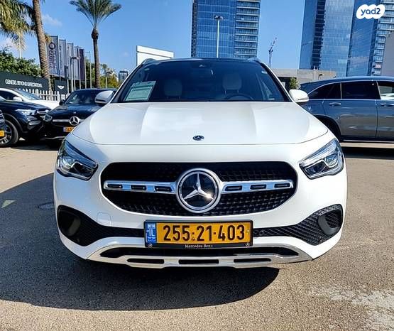 מודעת רכב מרצדס-בנץ GLA