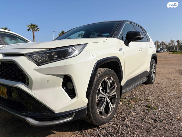 מודעת רכב טויוטה RAV4