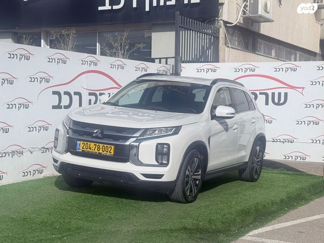 מודעת רכב מיצובישי ASX