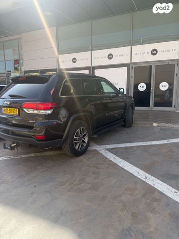 מודעת רכב ג'יפ גרנד צ'ירוקי