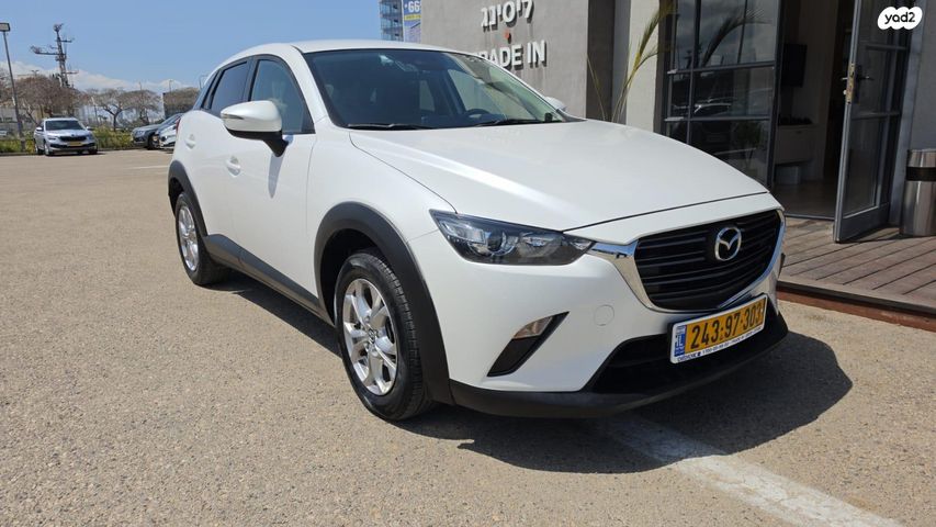 מודעת רכב מאזדה CX-3