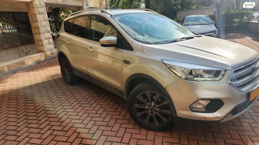 מודעת רכב פורד קוגה