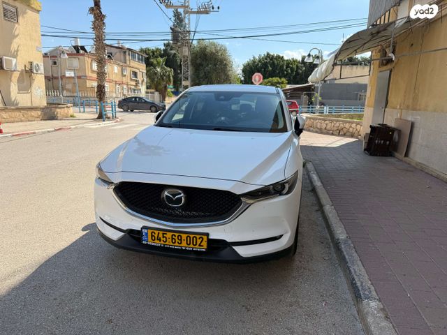 מודעת רכב מאזדה CX-5
