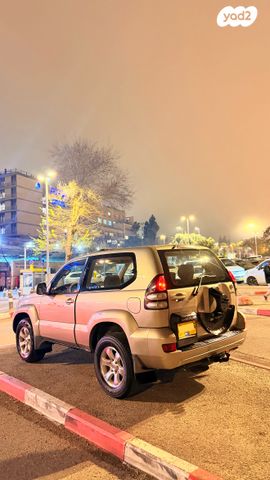 מודעת רכב טויוטה לנד קרוזר