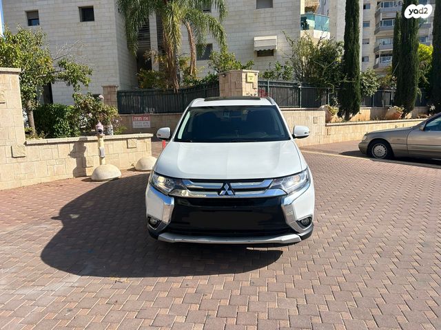 מודעת רכב מיצובישי אאוטלנדר