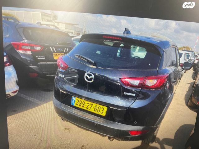 מודעת רכב מאזדה CX-3