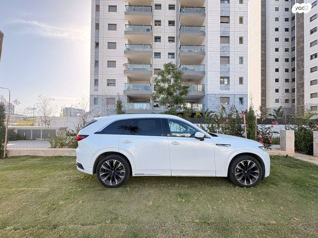 מודעת רכב מאזדה CX-90