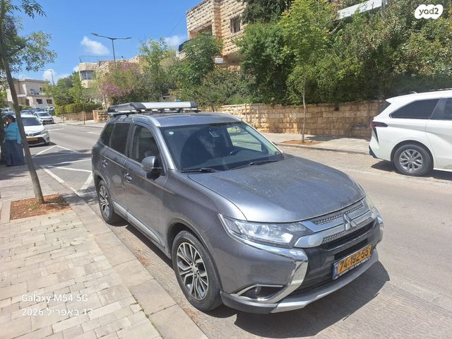 מודעת רכב מיצובישי אאוטלנדר