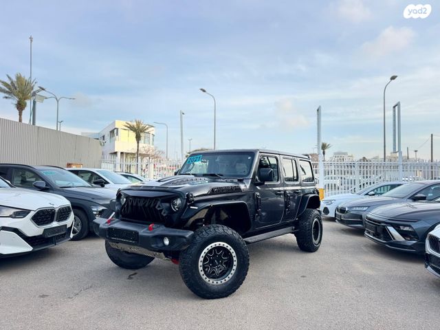 מודעת רכב ג'יפ רנגלר