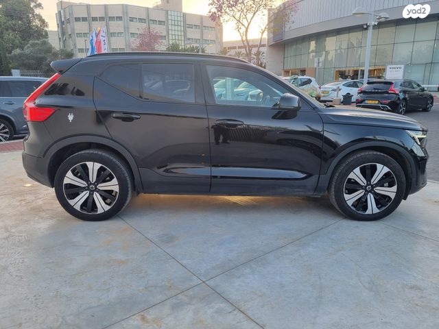 מודעת רכב וולוו XC40 2