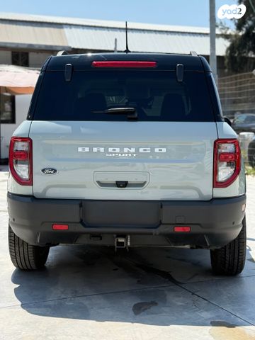 מודעת רכב פורד ברונקו ספורט