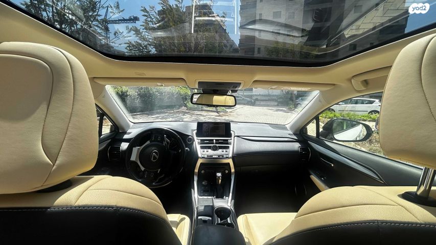 מודעת רכב לקסוס NX 2