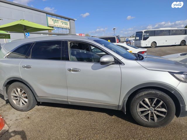 מודעת רכב קיה סורנטו