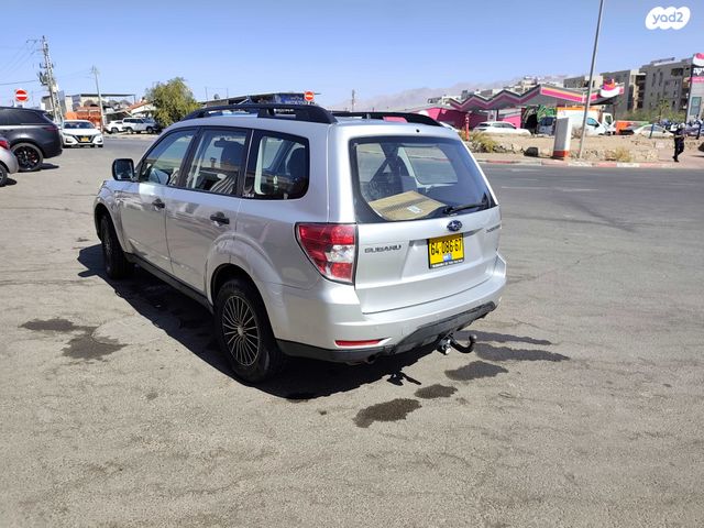 מודעת רכב סובארו פורסטר