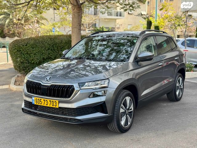 מודעת רכב סקודה קארוק 1