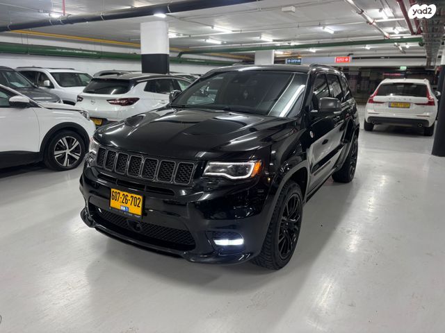 מודעת רכב ג'יפ גרנד צ'ירוקי