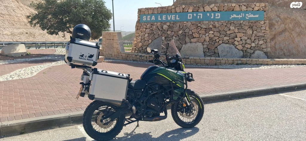 מודעת רכב בנלי TRK702X