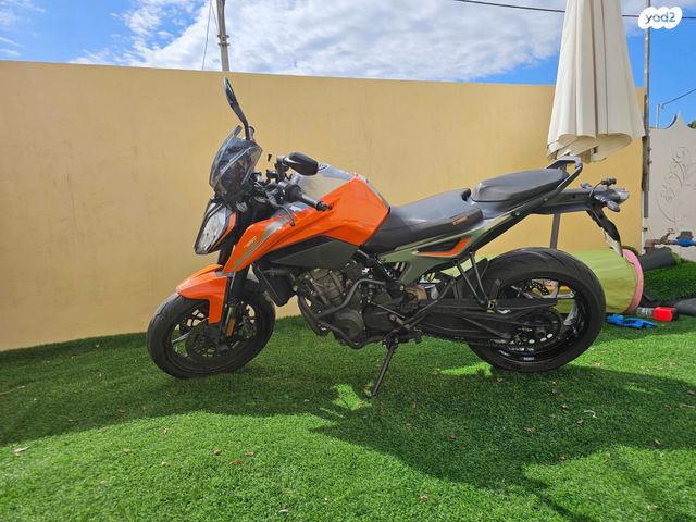 מודעת רכב KTM Naked Duke 790