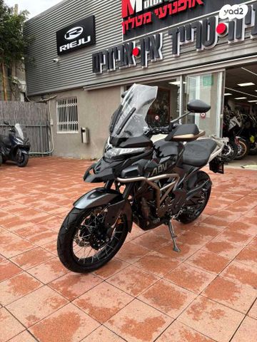 מודעת רכב זונטס 350T