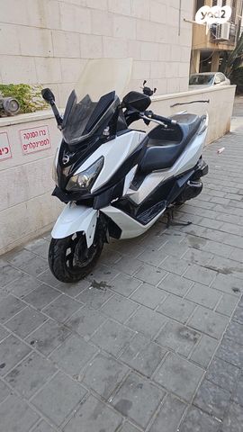 מודעת רכב סאן יאנג קרוזים 250
