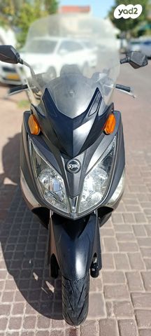 מודעת רכב סאן יאנג ג'וי-מקס 250 XI