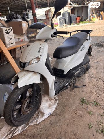 מודעת רכב פיג'ו טוויט 125