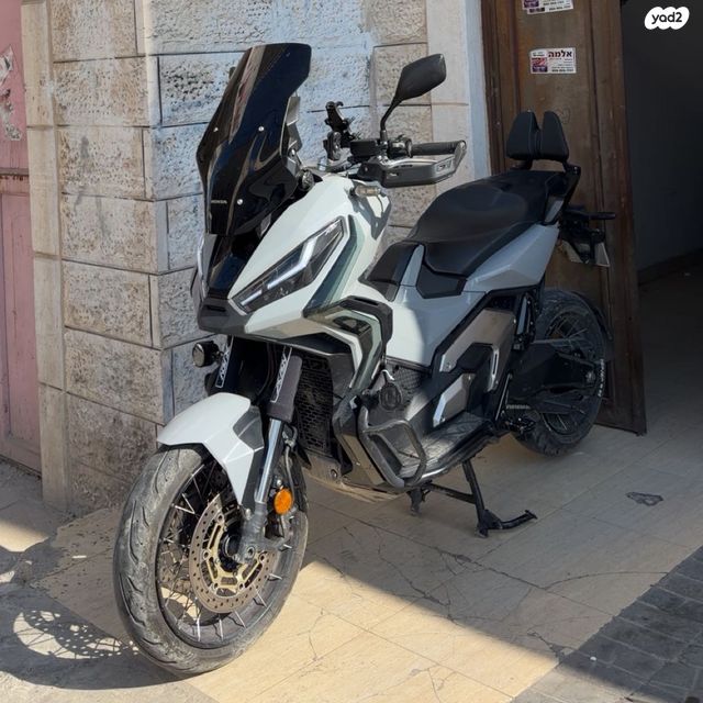 מודעת רכב הונדה X-ADV750
