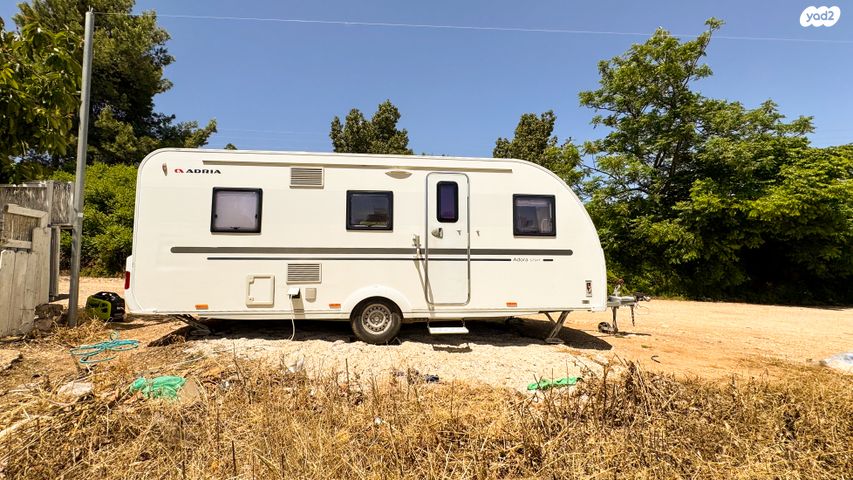 מודעת רכב נגרר (קראוון נגרר)