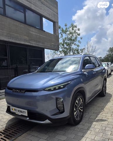 מודעת רכב מקסוס איוניק 6