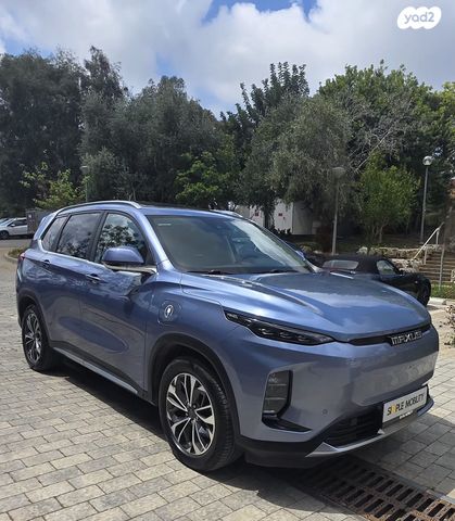 מודעת רכב מקסוס איוניק 6 1