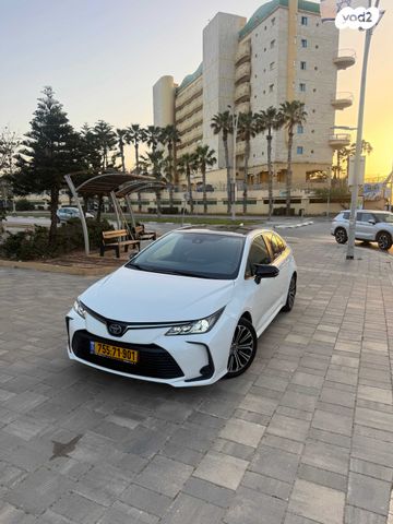 מודעת רכב טויוטה קורולה