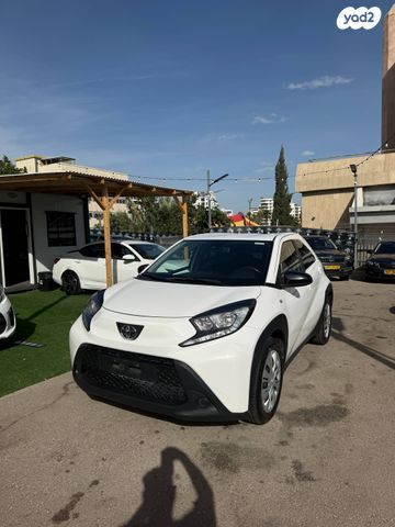 מודעת רכב טויוטה אייגו X