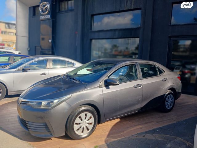 מודעת רכב טויוטה קורולה