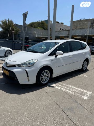 מודעת רכב טויוטה פריוס פלוס