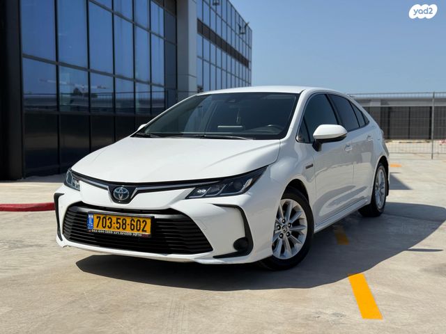 מודעת רכב טויוטה קורולה