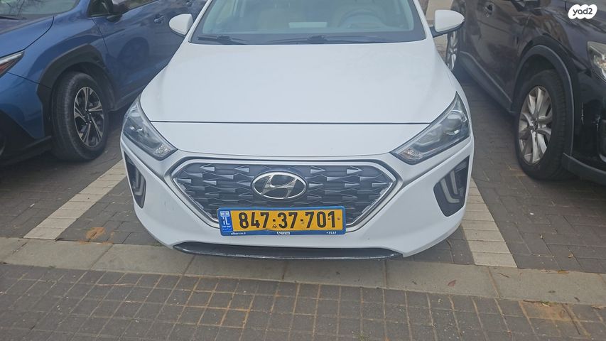 מודעת רכב יונדאי איוניק