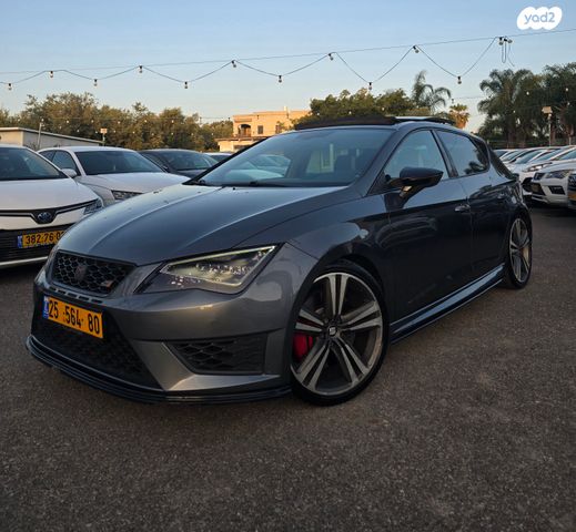 מודעת רכב סיאט לאון