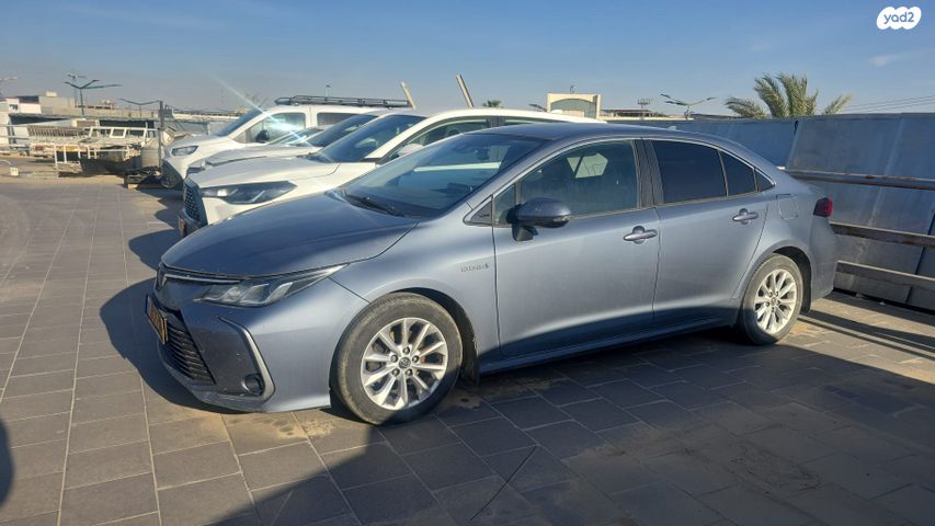 מודעת רכב טויוטה קורולה