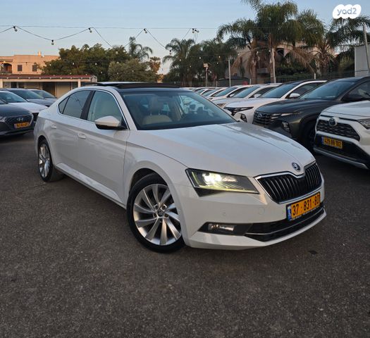 מודעת רכב סקודה סופרב