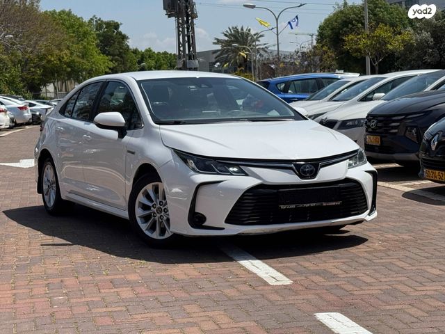 מודעת רכב טויוטה קורולה