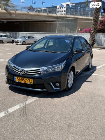 מודעת רכב טויוטה קורולה