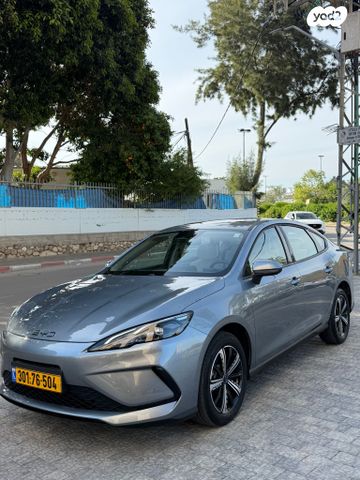 מודעת רכב בי.ווי.די סיל 5