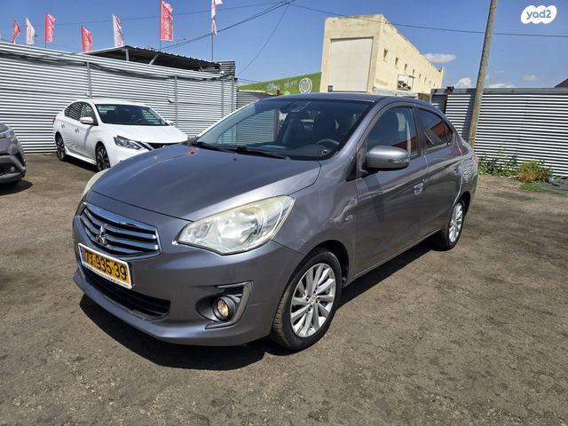 מודעת רכב מיצובישי אטראז'