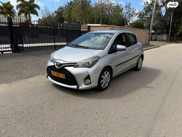 מודעת רכב טויוטה יאריס