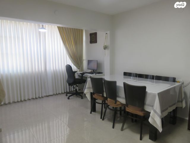 ז'בוטינסקי 28